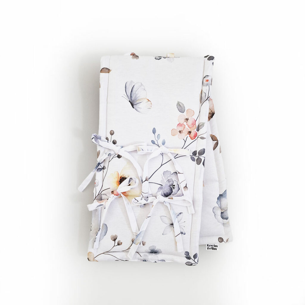 Bavlnený mantinel do postieľky Nika baby - lúka - VÝPREDAJ