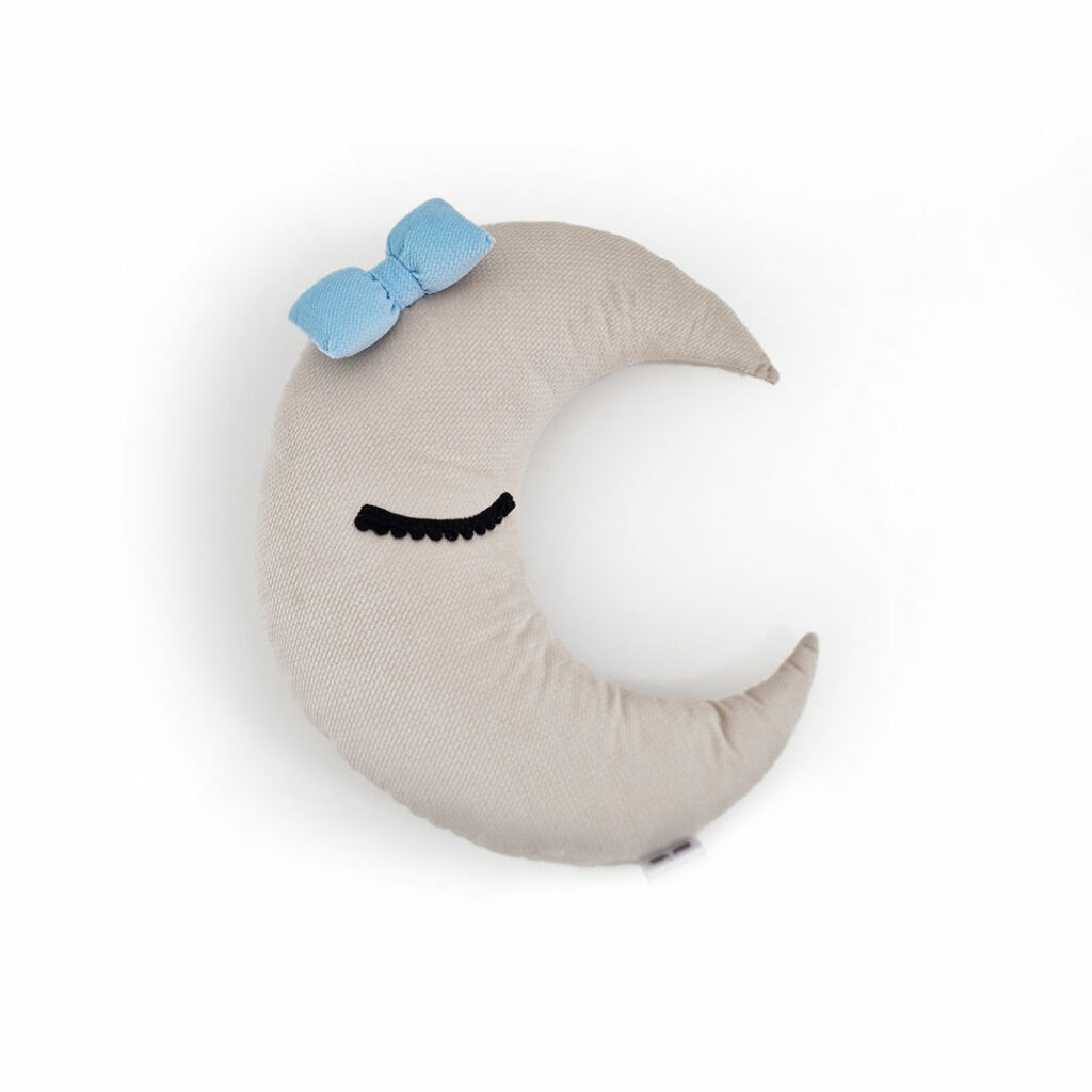 Vankúš Mesiac velvet s mašličkou a očkami - svetlá béžová/modrá - VÝPREDAJ